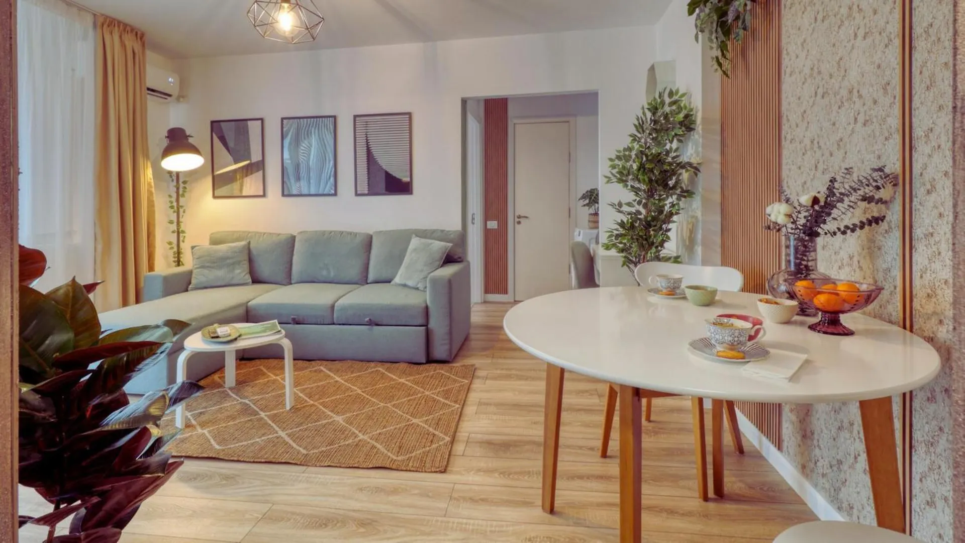 Modern Living In The Old Town Apartment Bucharest